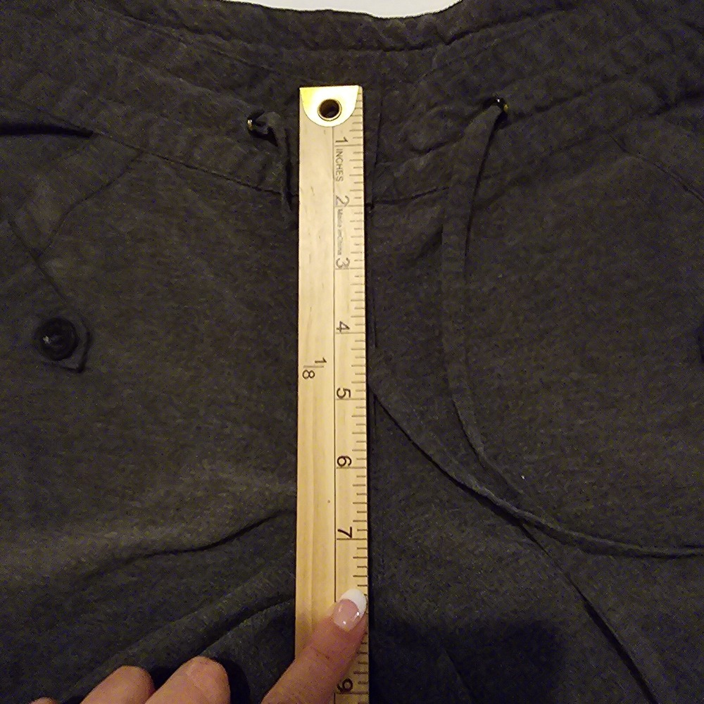 Merrell Cargo Shorts Women's Sz 2 Hiking Outdoor Camping Opti Wick UPF 50 Gray - Picture 14 of 15